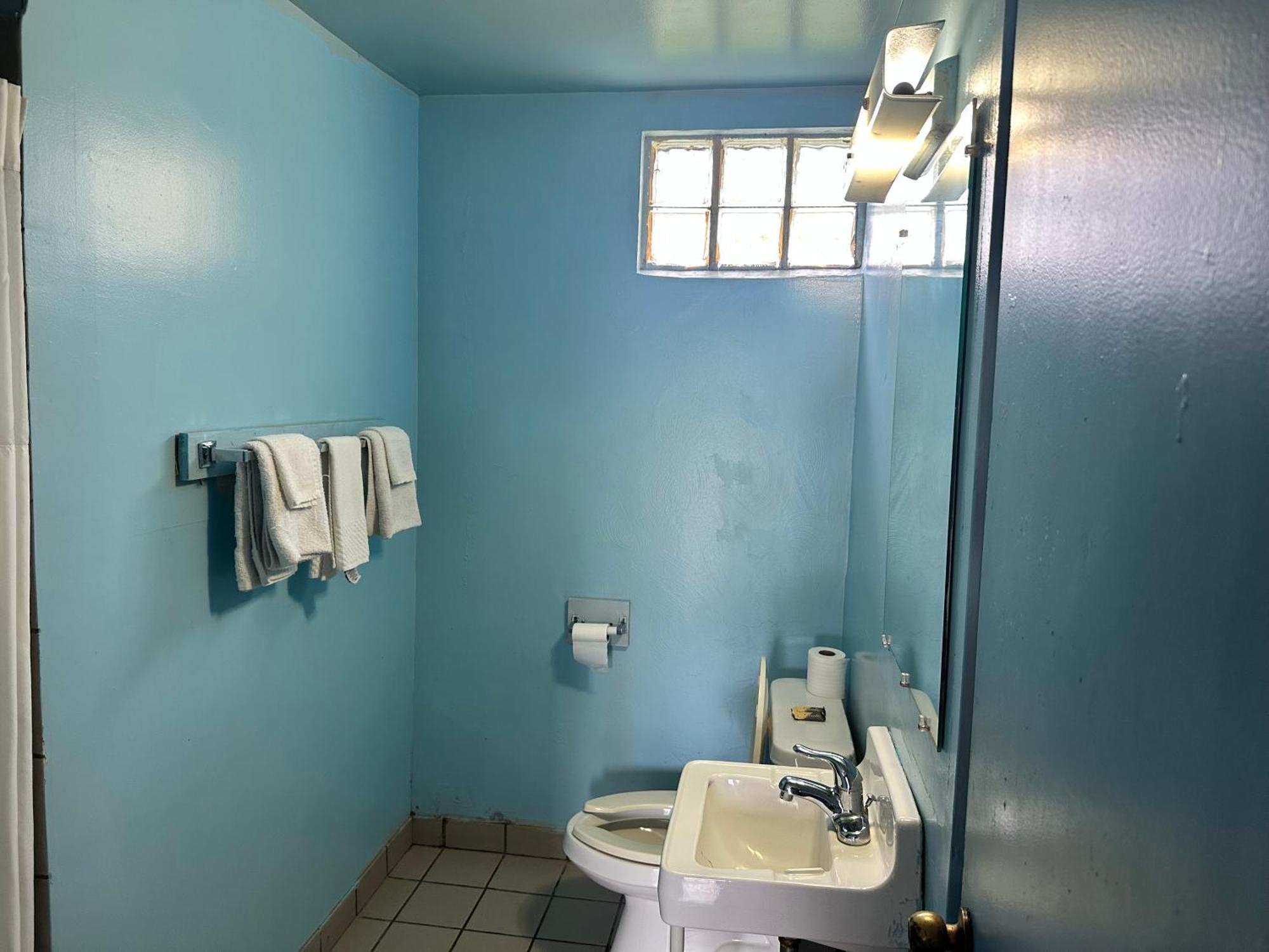 Westgate Manor Motel Austintown & Youngstown Ohio Extérieur photo