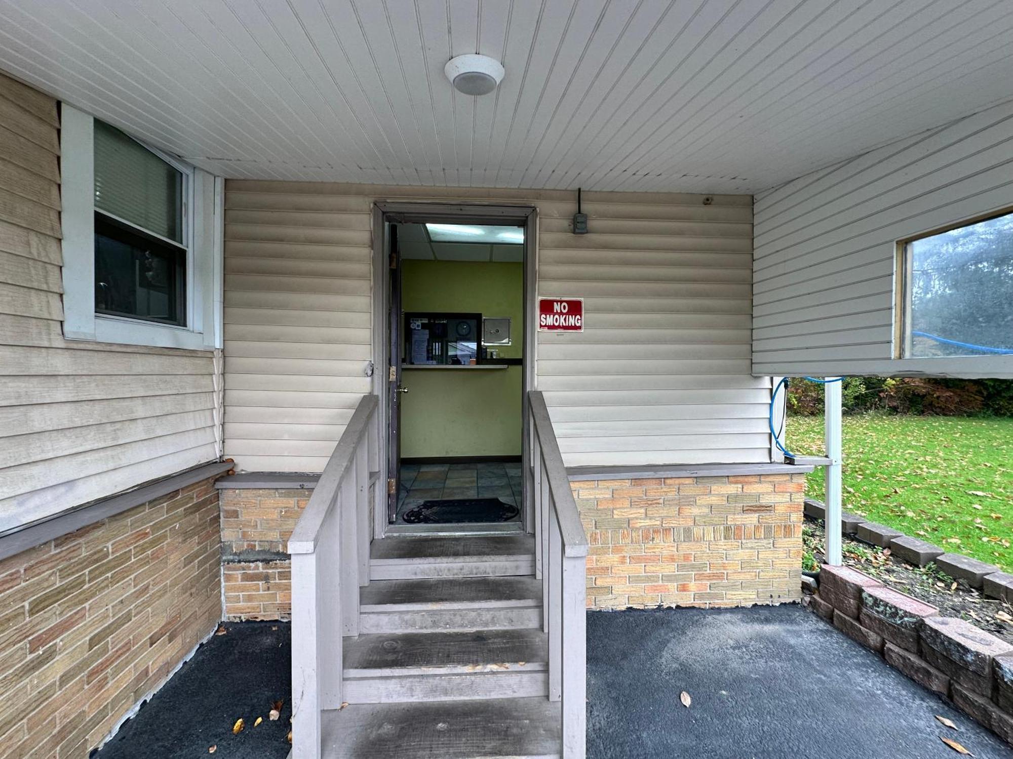 Westgate Manor Motel Austintown & Youngstown Ohio Extérieur photo